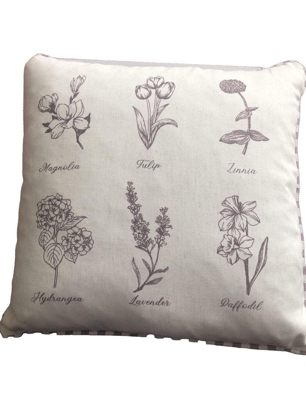 Grandinroad throw pillow. Botanical prints. Polyester linen blend 16”x 16”